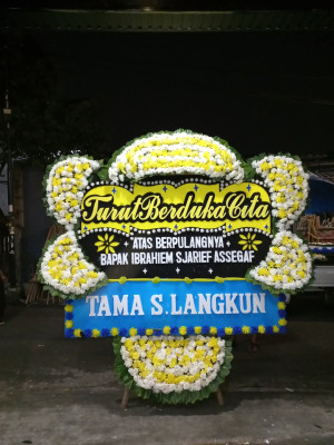 Papan Bunga Duka di Buanajaya