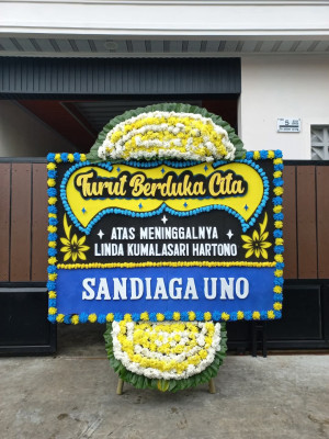 Papan Bunga Duka di Buanajaya
